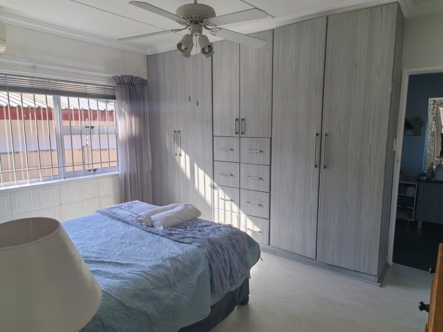 4 Bedroom Property for Sale in Azalea Park Eastern Cape